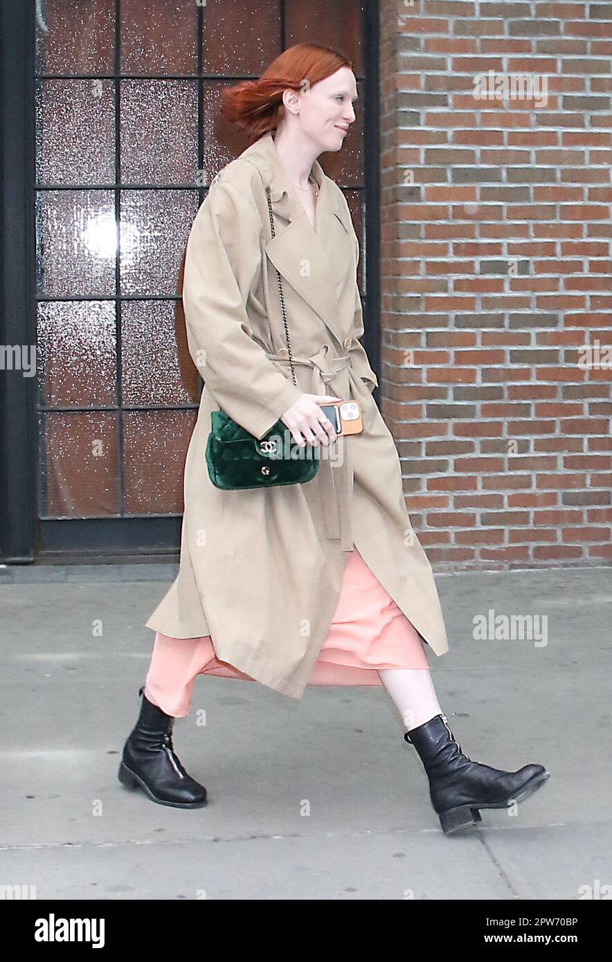 New York, NY, USA. 28th Apr, 2023. Karen Elson seen in Soho in New York City on April 28, 2023. Credit: Rw/Media Punch/Alamy Live News Stock Photo