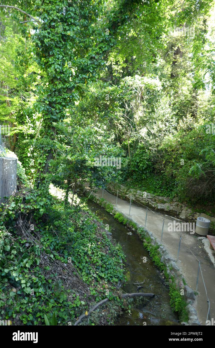 Pathways Griffith Los angeles los feliz houses hi-res stock photography and images - Alamy