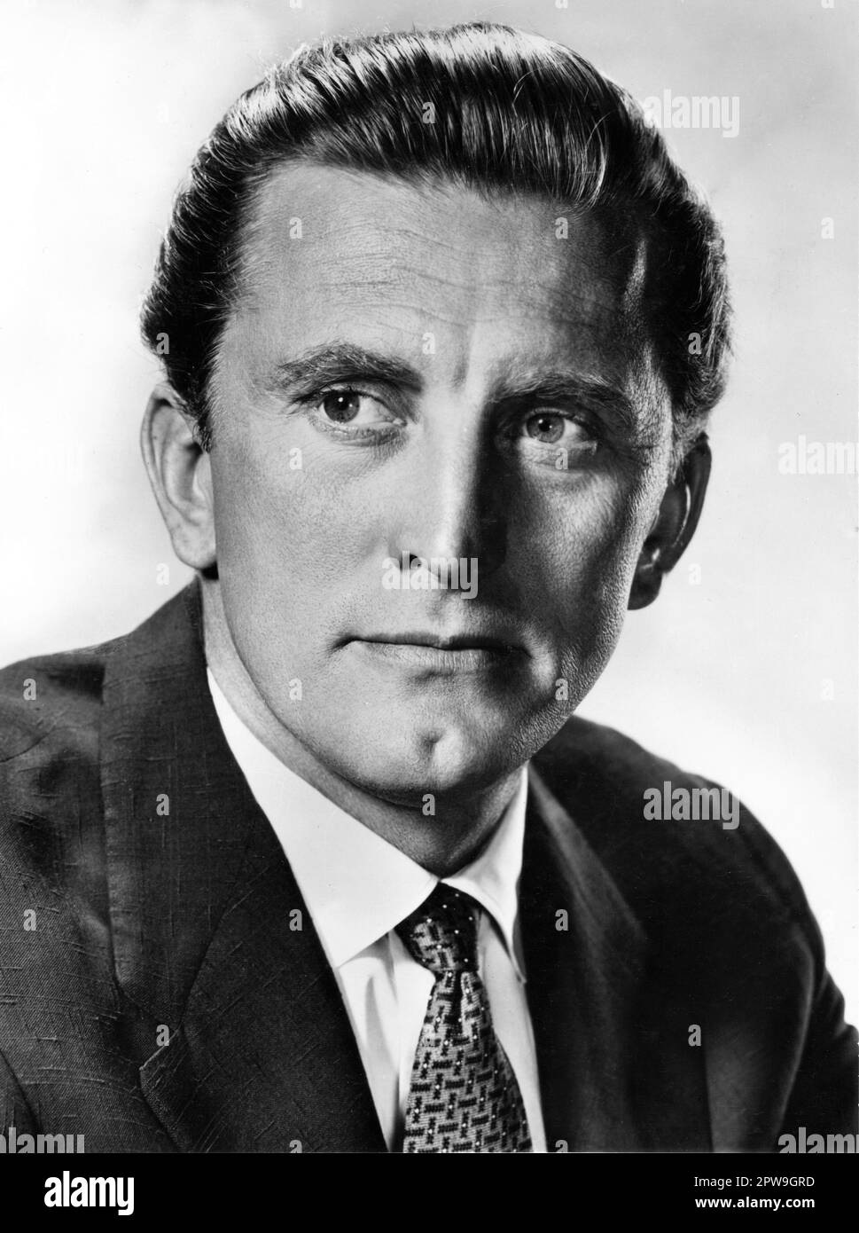 KIRK DOUGLAS 1955 Portrait publicity for Universal - International ...