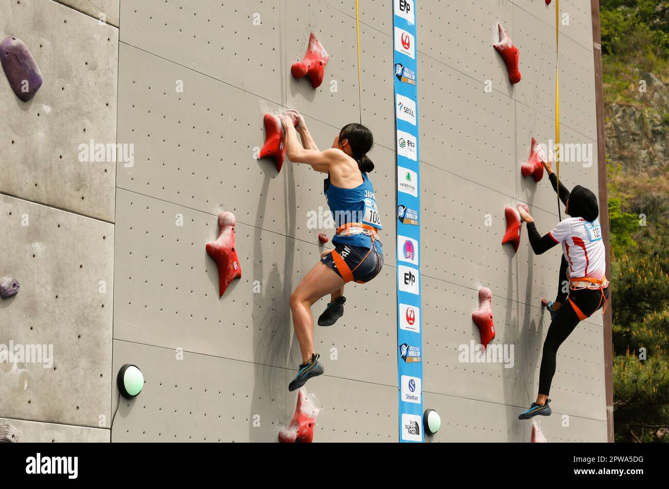 Seoul, South Korea. 28th Apr, 2023. Ai Takeuchi (L, JPN), Apr 28, 2023