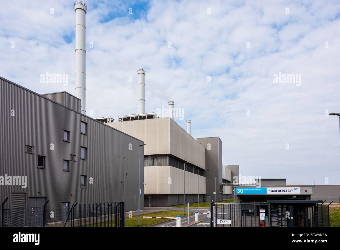 Kiel, Deutschland, 29. April 2023. Das Gebäude des GasKraftwerkes der