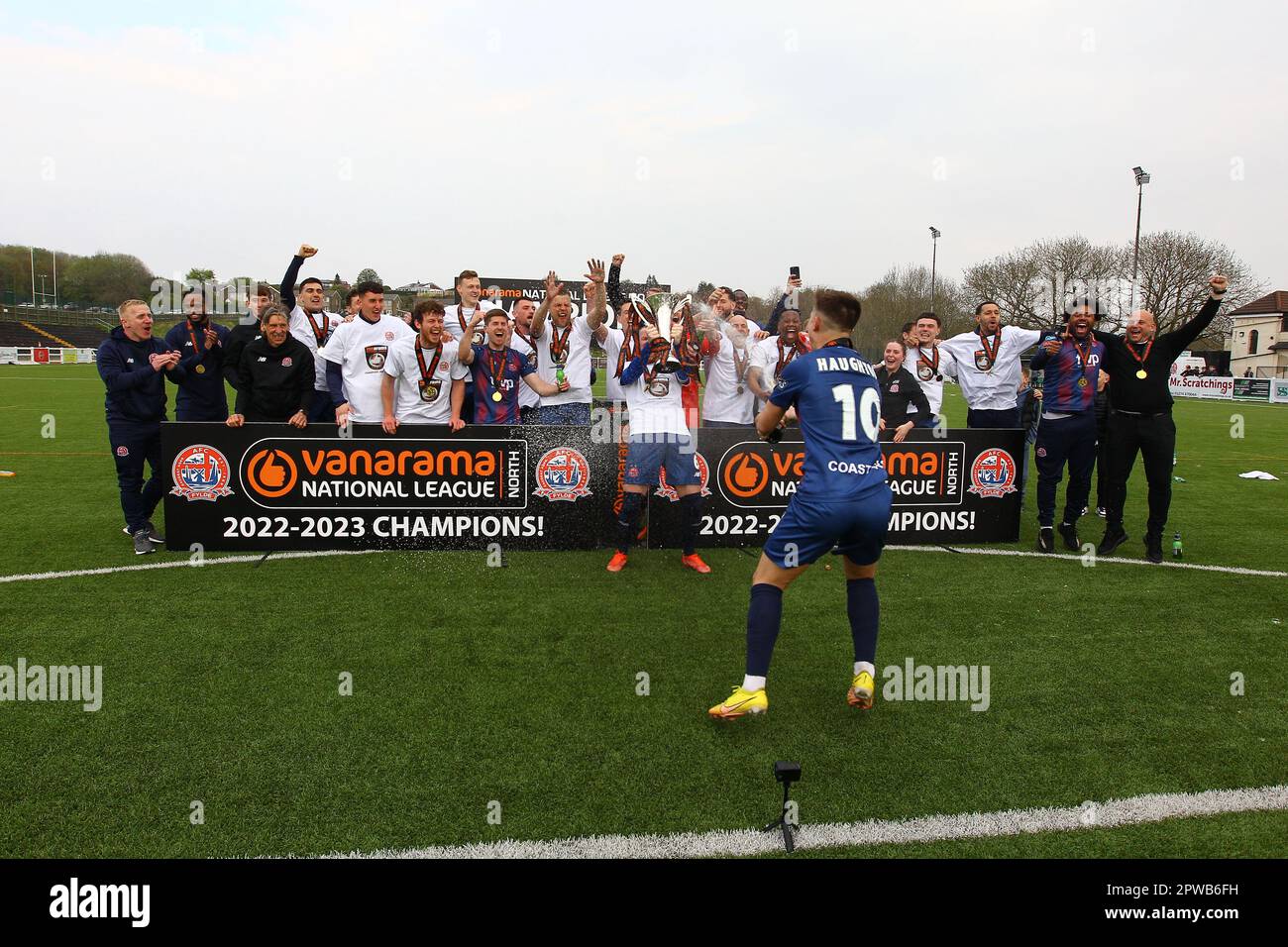 Horsfall Community Stadium, Bradford, England - 29th April 2023 AFC Fylde players collect the trophy as champions at the end of the game Bradford Park Avenue v AFC Fylde, Vanarama National League North,  2022/23, Horsfall Community Stadium, Bradford, England - 29th April 2023 Credit: Arthur Haigh/WhiteRosePhotos/Alamy Live News Stock Photo