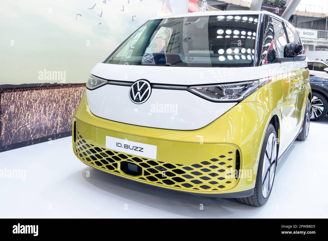 Volkswagen id buzz hi-res stock photography and images - Alamy