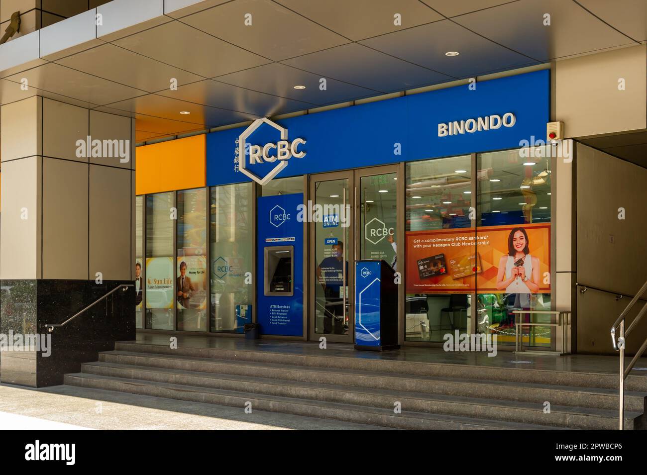 Front Elevation Of The RCBC Bank Binondo The Philippines Stock Photo front-elevation-of-the-rcbc-bank-binondo-the-philippines-stock-photo