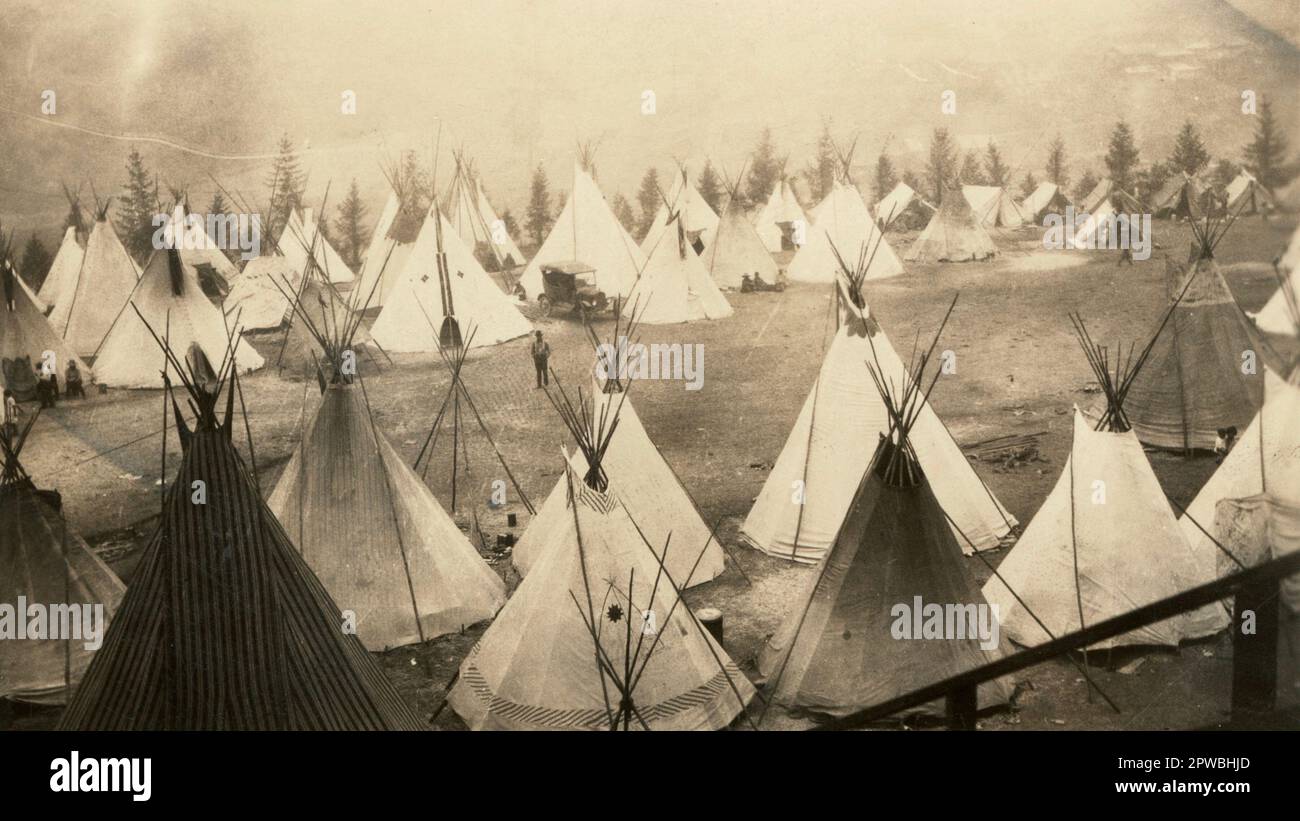 Teepees early 1900s, Native American Indians Stock Photo