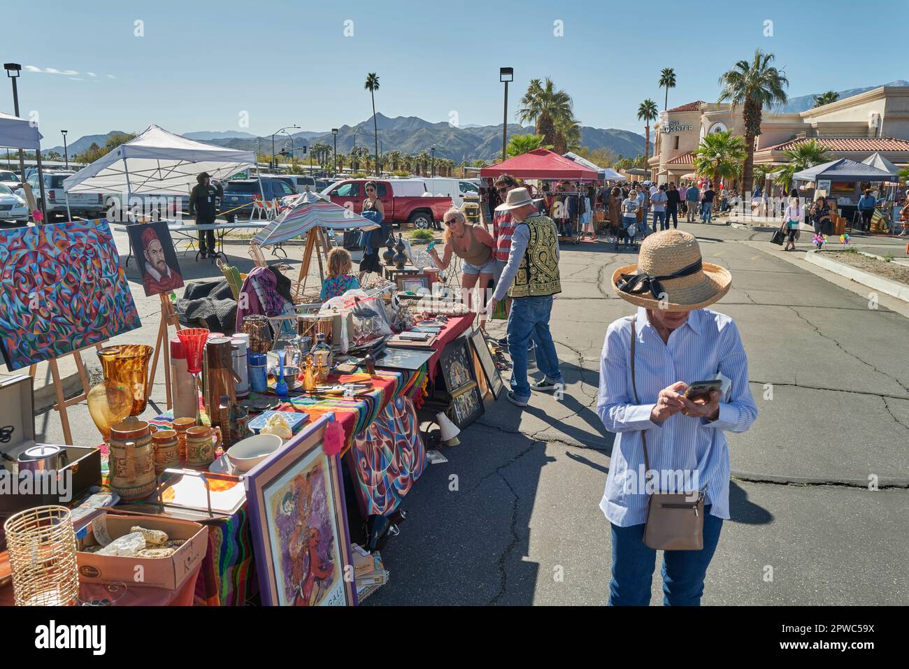 Mid Century modern furniture show, Palm Springs Stock Photo Alamy