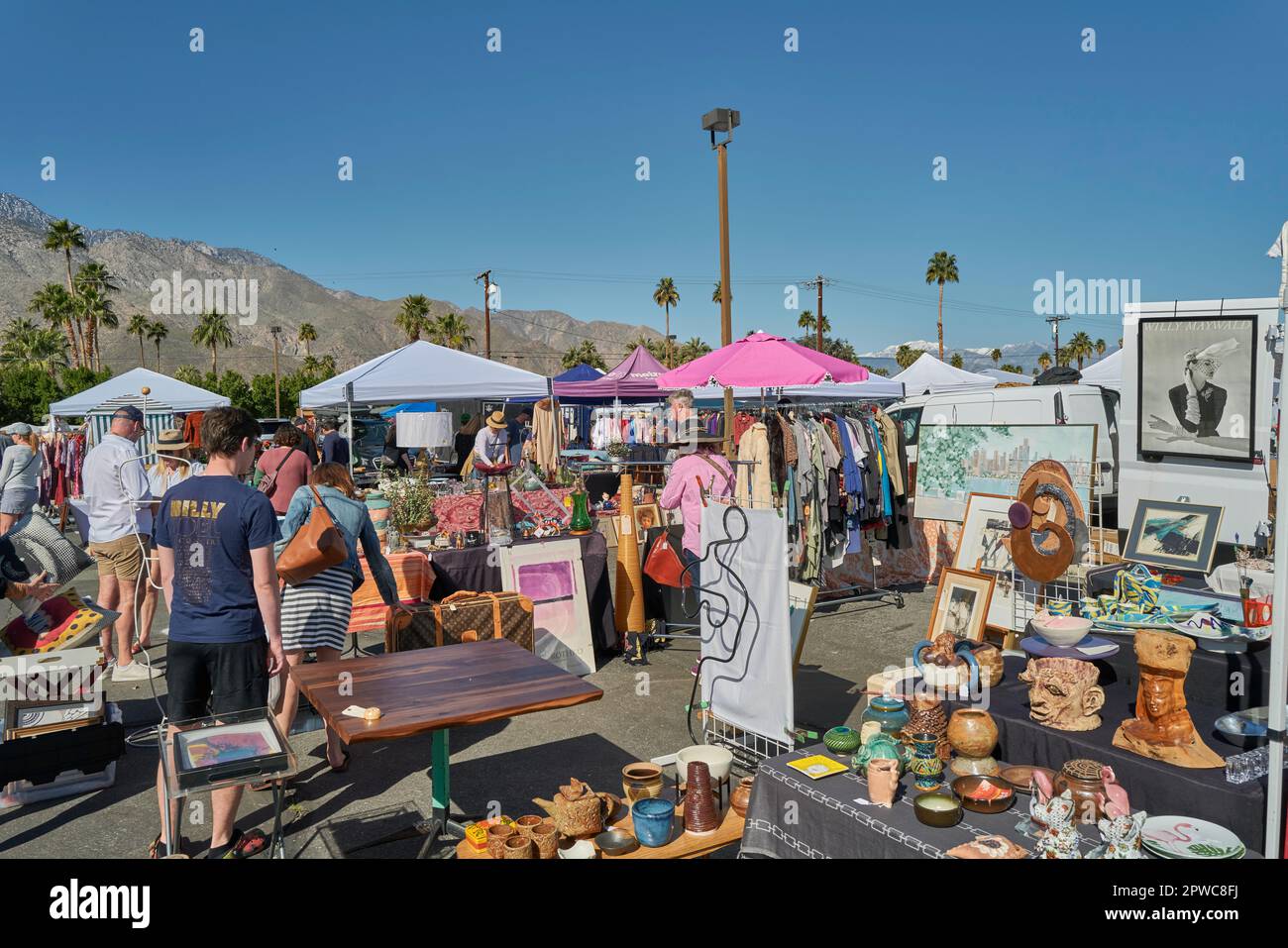 Mid Century modern furniture show, Palm Springs Stock Photo Alamy