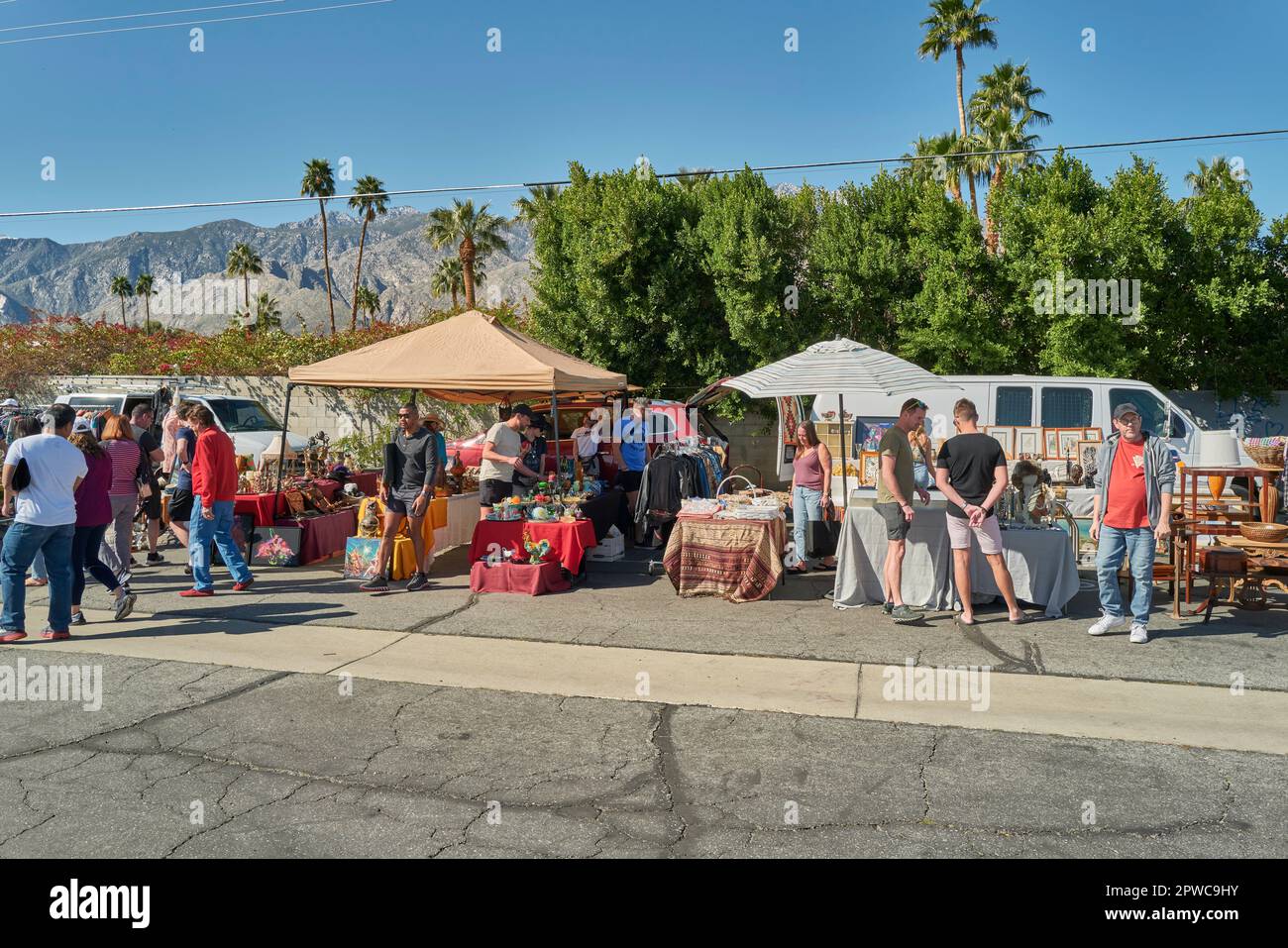 Mid Century modern furniture show, Palm Springs Stock Photo Alamy