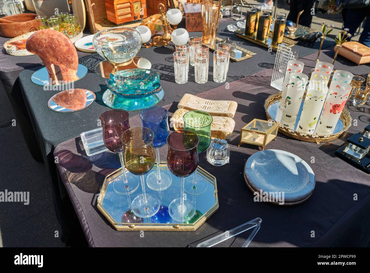 Mid Century modern furniture show, Palm Springs Stock Photo Alamy