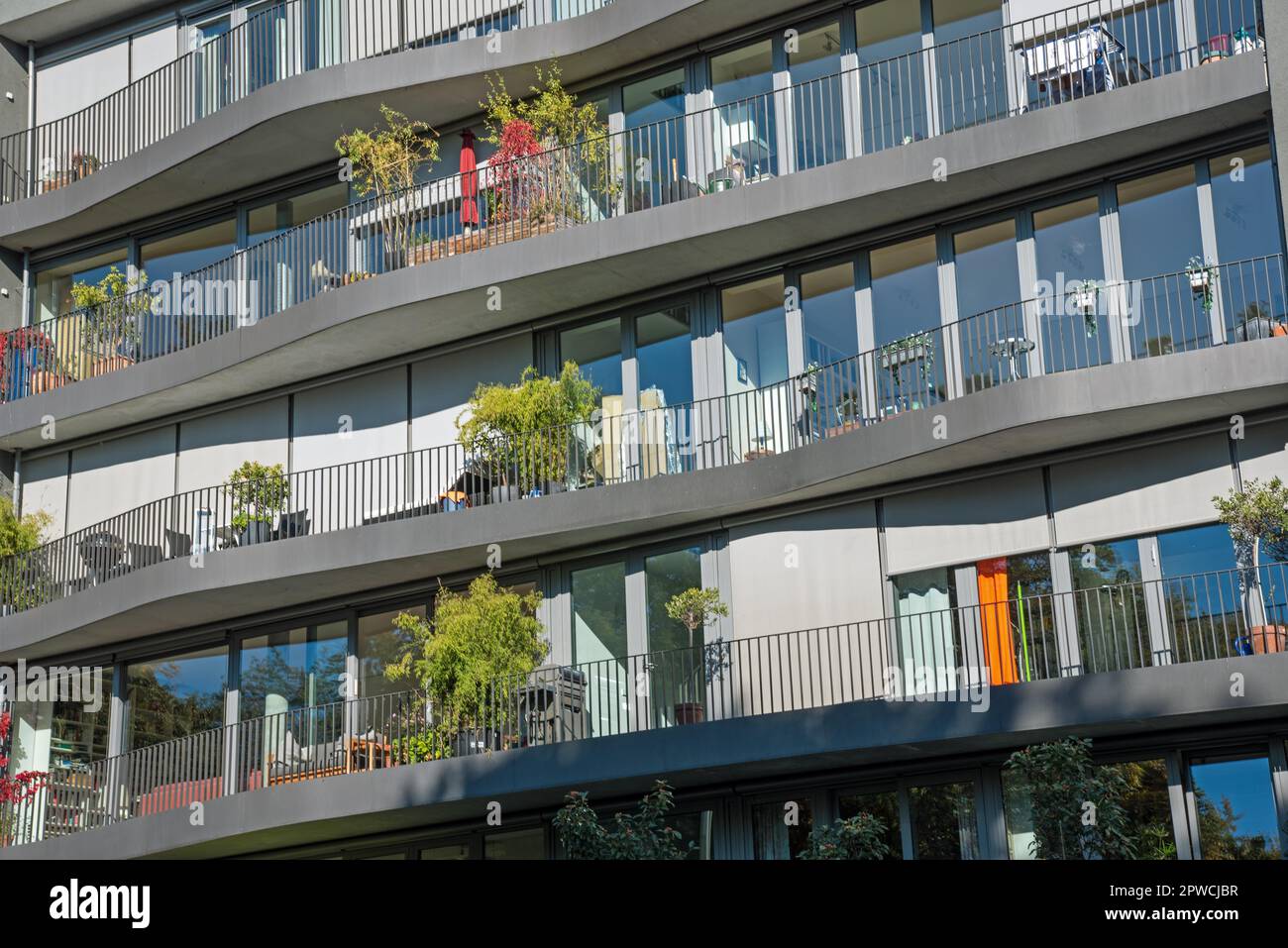 Facade of a modern apartment building in Berlin Stock Photo - Alamy