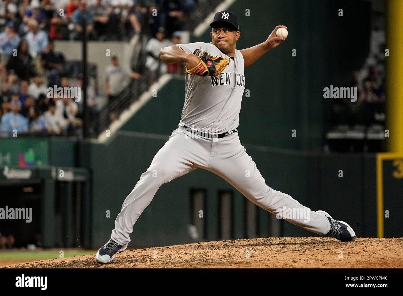 New York Yankees reliever Wandy Peralta pauses on the mound during a  baseball game against the Tampa Bay Rays Sunday, May 7, 2023, in St.  Petersburg, Fla. (AP Photo/Steve Nesius Stock Photo 
