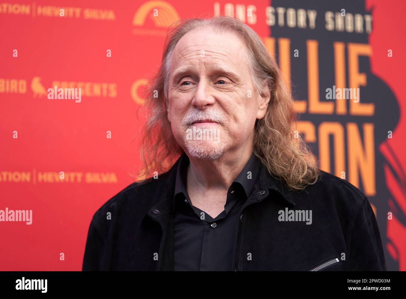 Warren Haynes arrives at Willie Nelson 90, celebrating the singer's ...