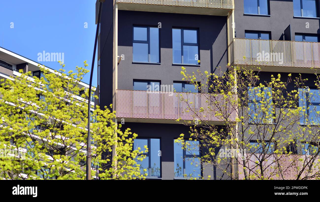 The Landmark Pinnacle - Rentoo - Ecological Landmark Penthouse Apartments