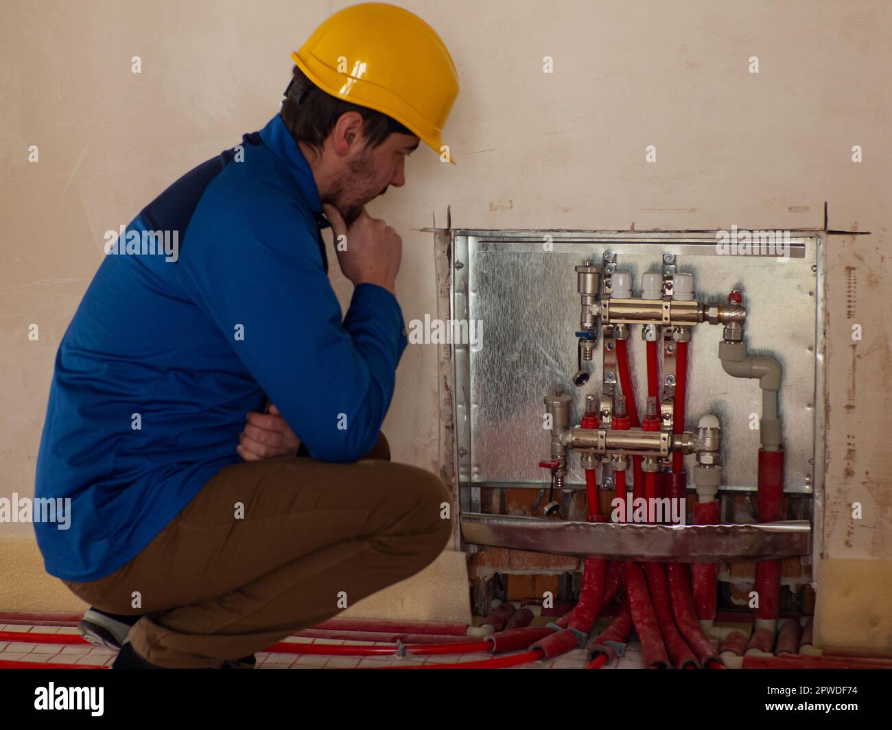 Underfloor heating installation. Water floor heating system interior
