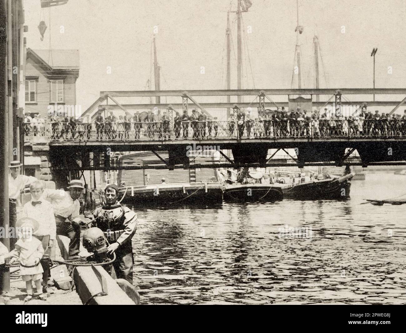 Scuba Diving History, Scuba Diver early 1900s Stock Photo Alamy