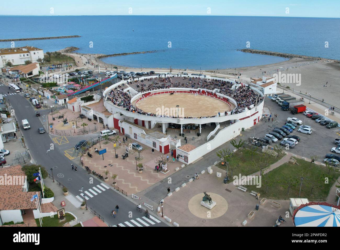 Camargue race (Course camarguaise) in Saintes-Maries-de-la-Mer ...