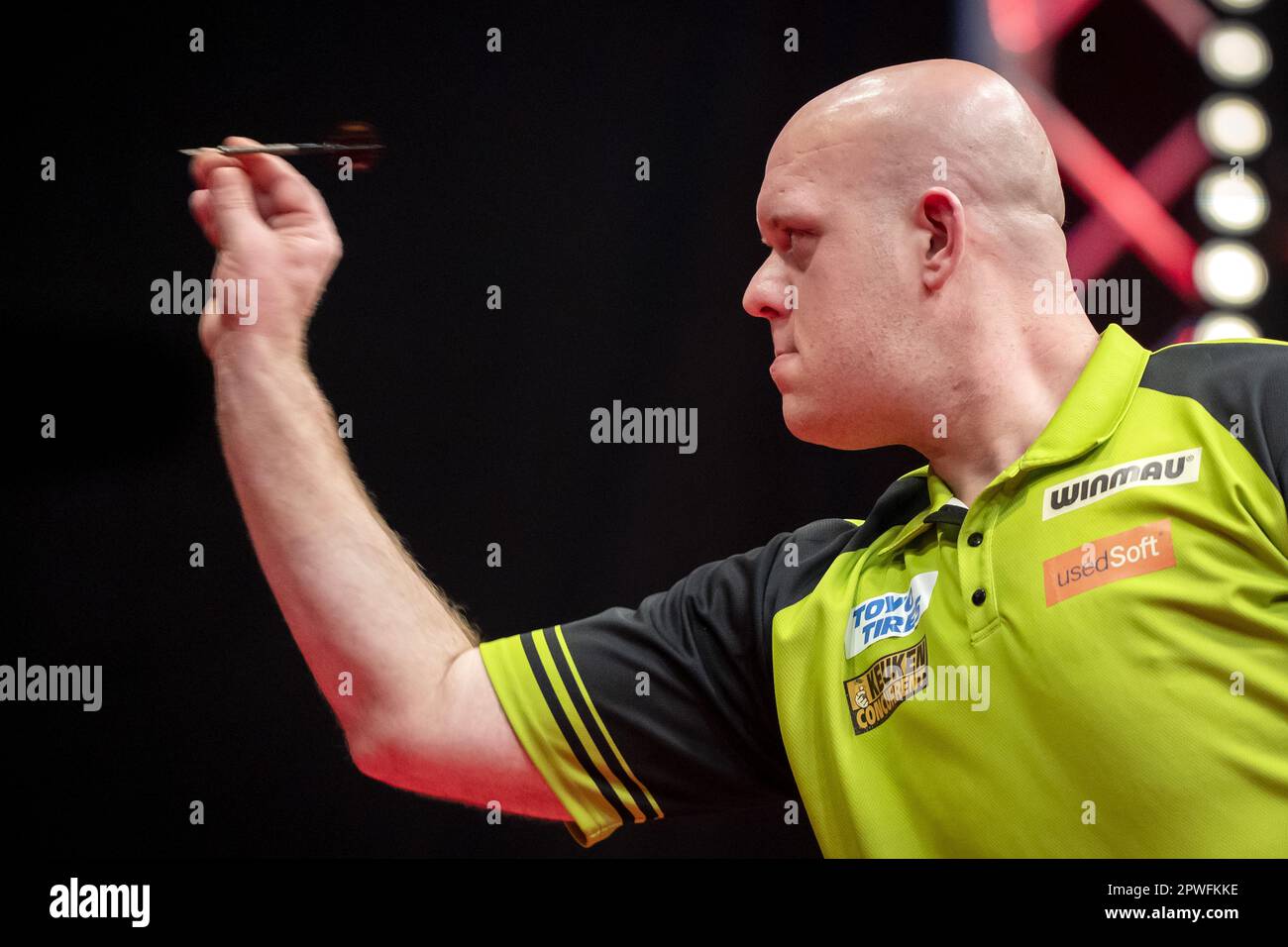 LEEUWARDEN - Michael van Gerwen during the Dutch Darts Championship 2023 in  the WTC Leeuwarden. This darts