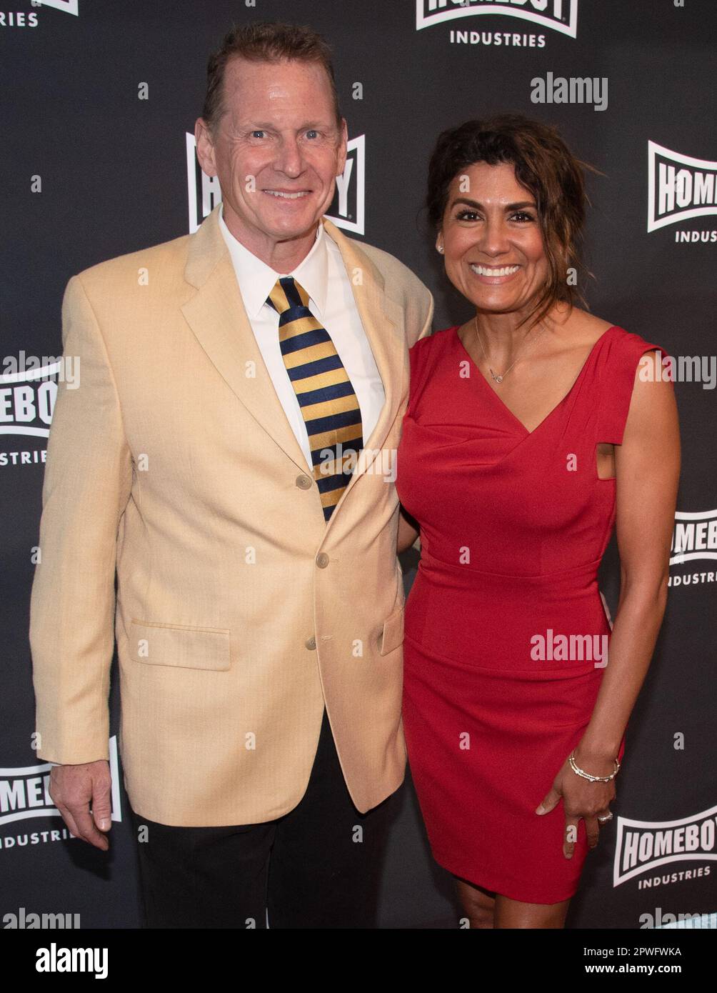 April 29, 2023, Los Angeles, California, USA: Brian Herlihy and Vera Jimenez attends the 2023 Homeboy Industries Lo Maximo Awards and Fundraising Gala. (Credit Image: © Billy Bennight/ZUMA Press Wire) EDITORIAL USAGE ONLY! Not for Commercial USAGE! Stock Photo