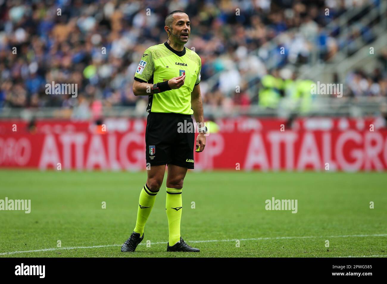 Marco Guida, referee Stock Photo Alamy