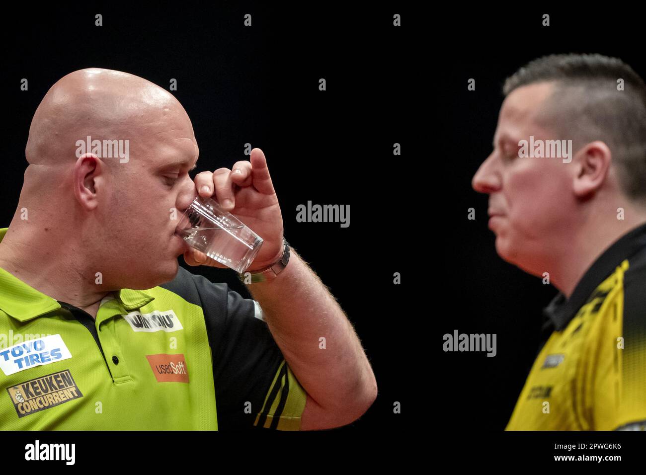 LEEUWARDEN Michael van Gerwen and Dave Chisnall (ENG) during the semi