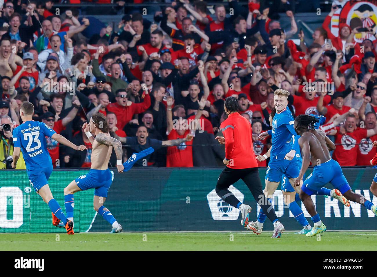 OptaJohan on X: 2 - PSV have won the KNVB Cup in consecutive seasons for  the first time since 1988-1990, when the Eindhoven side won the cup three  times in a row.