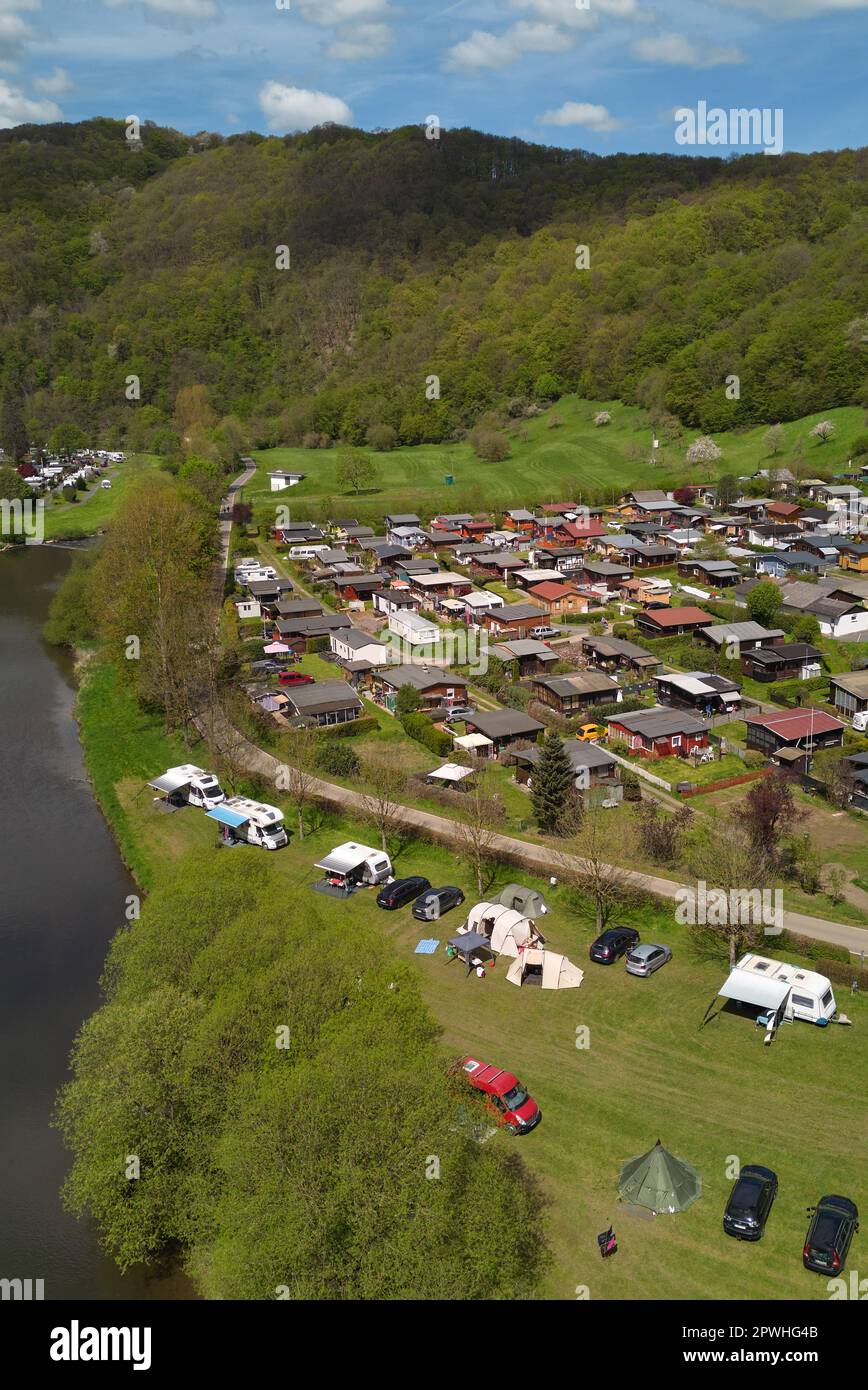 iglu camping exklusives Iglu Glamping Haus teltta mit Kuppel & 2 Etagen– hikipuu main image 0
