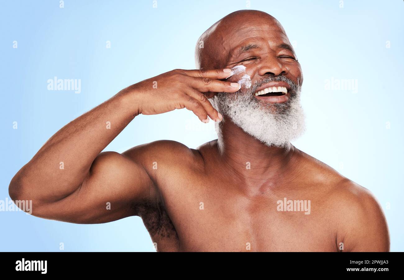 993 Black Guy With Blue Eyes Stock Photos, High-Res Pictures, and