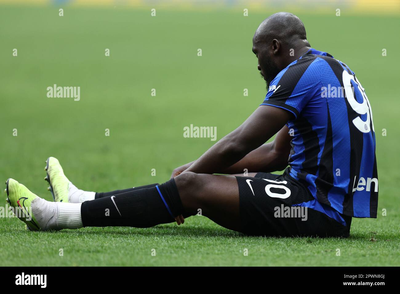 Milano, Italy. 30th Apr, 2023. Romelu Lukaku of Fc Internazionale lies on the ground during the Serie A football match beetween Fc Internazionale and Ss Lazio at Stadio Giuseppe Meazza on April 30, 2023 in Milan Italy . Credit: Marco Canoniero/Alamy Live News Stock Photo
