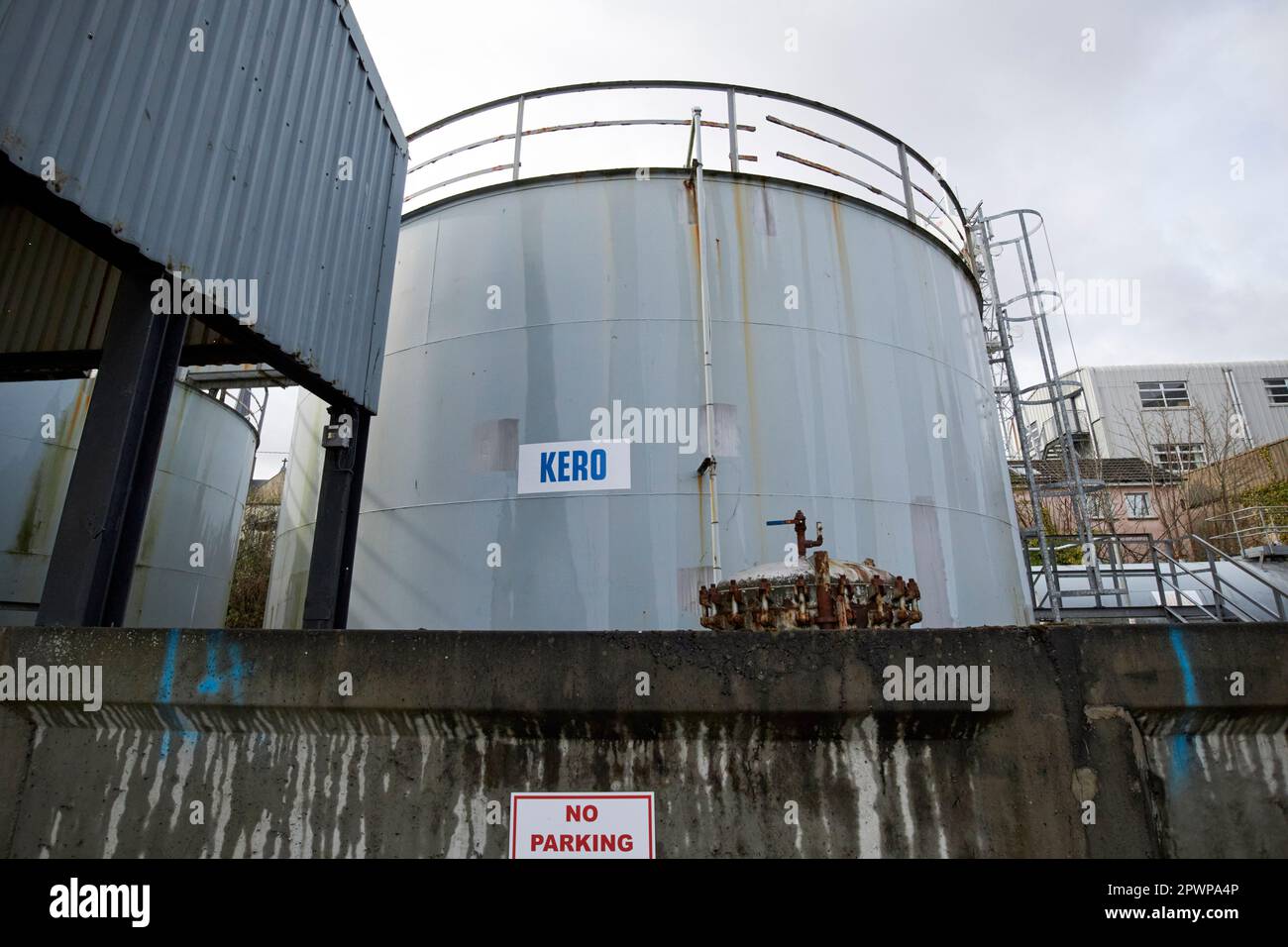 donegal oil company kerosene storage tank killybegs harbour county donegal republic of ireland Stock Photo