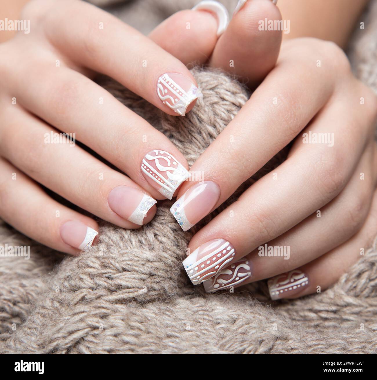 40 Cute Winter Nails Design You Will Love 2023 | Winter nails, Gel nails,  Stylish nails