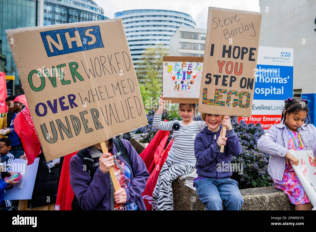 London, UK. 1st May, 2023. A picket line of Nurses outside the St
