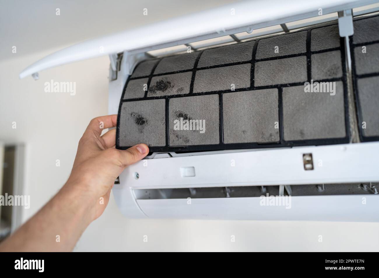 Untimely cleaning hires stock photography and images Alamy