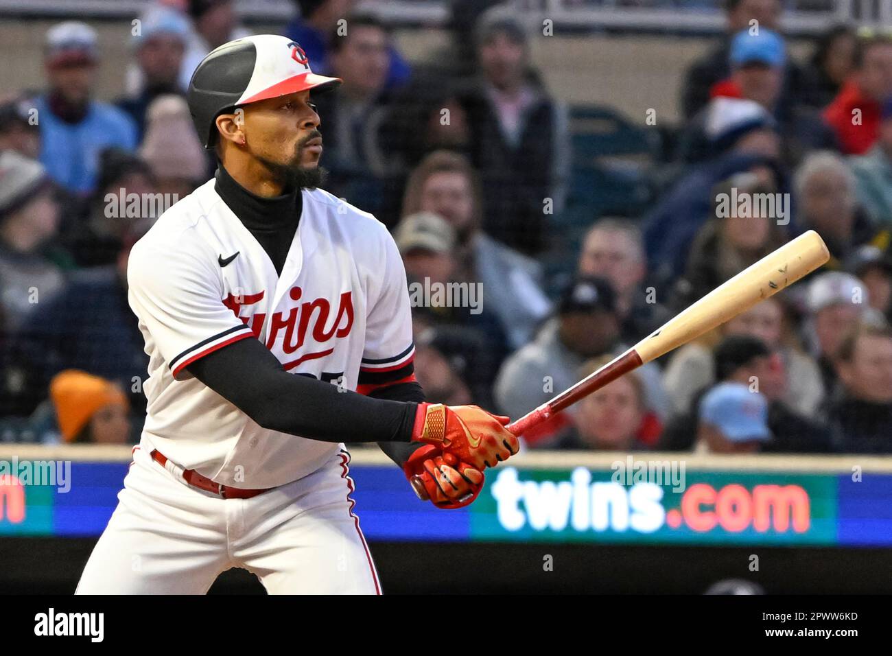 MINNEAPOLIS, MN - JUNE 08: Minnesota Twins catcher Ryan Jeffers (27) behind  the plate during a game between the Minnesota Twins and New York Yankees on  June 8, 2022 at Target Field