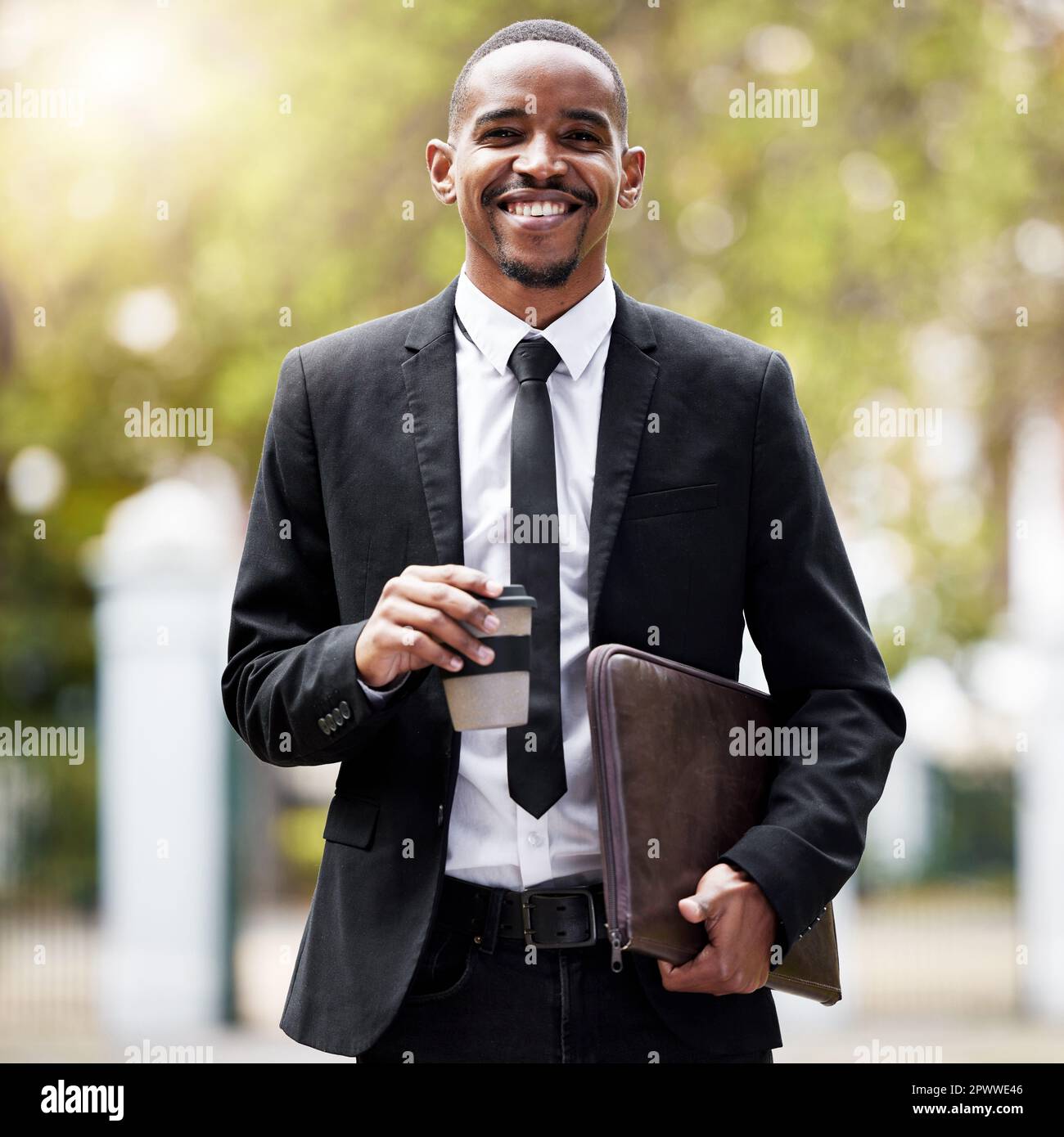 Commute suit online