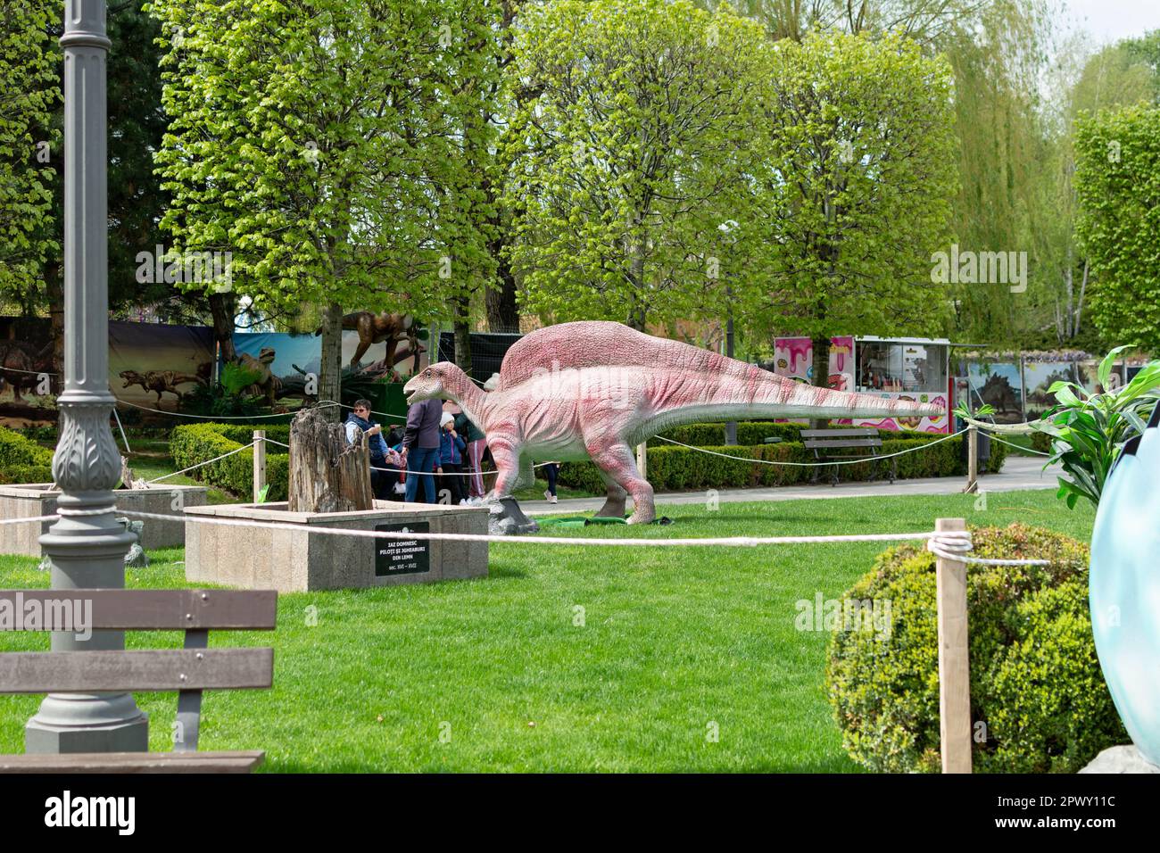 Reconstructed lifesize animated models of a dinosaur. The park of