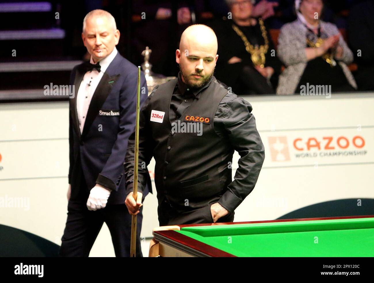 Sheffield, UK. 1st May 2023; The Crucible, Sheffield, England: 2023 Cazoo World  Snooker Championship Final; Luca Brecel in action versus Mark Selby Credit:  Action Plus Sports Images/Alamy Live News Stock Photo - Alamy