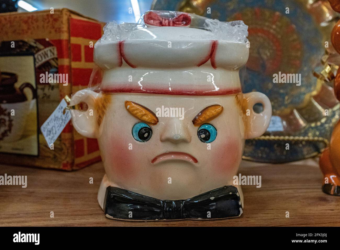 Consignment store hires stock photography and images Alamy