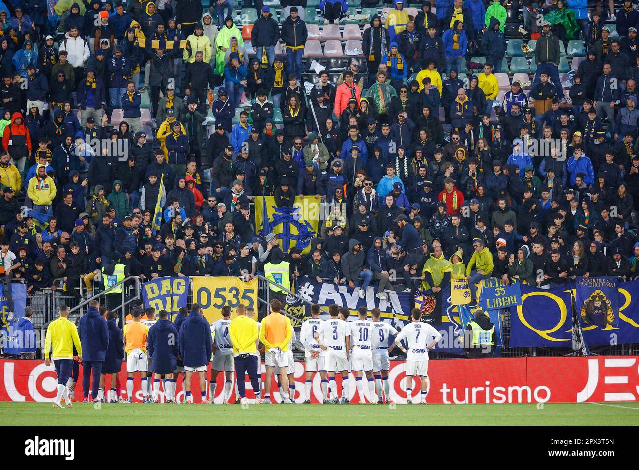 Venice, Italy. 01st May, 2023. Walter Samuel and Ivan Cordoba during Venezia  FC vs Modena FC, Italian soccer Serie B match in Venice, Italy, May 01 2023  Credit: Independent Photo Agency/Alamy Live