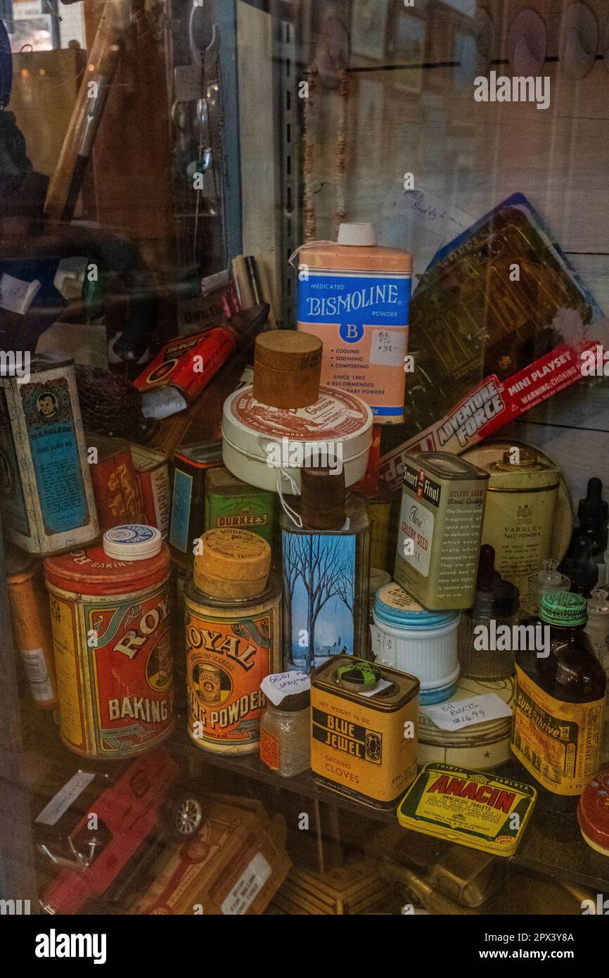 Consignment store hires stock photography and images Alamy