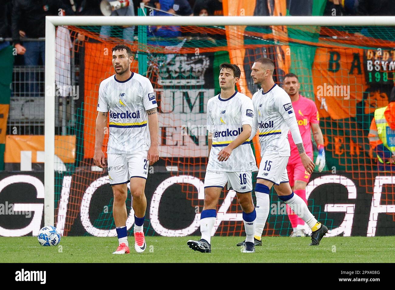 Venice, Italy. 01st May, 2023. Walter Samuel and Ivan Cordoba during Venezia  FC vs Modena FC, Italian soccer Serie B match in Venice, Italy, May 01 2023  Credit: Independent Photo Agency/Alamy Live