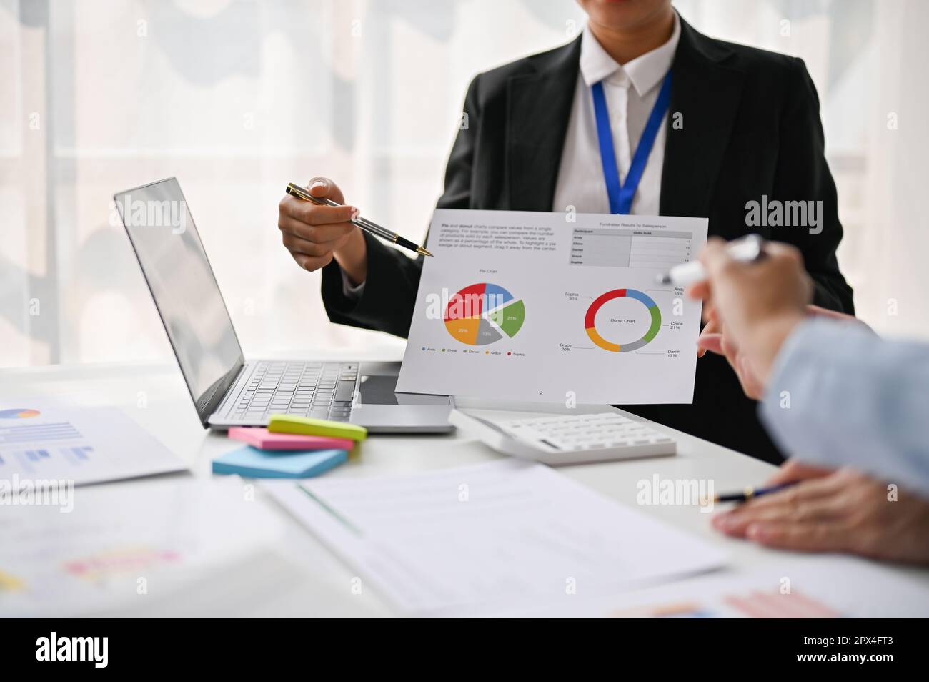 Explaining project details hi-res stock photography and images - Alamy
