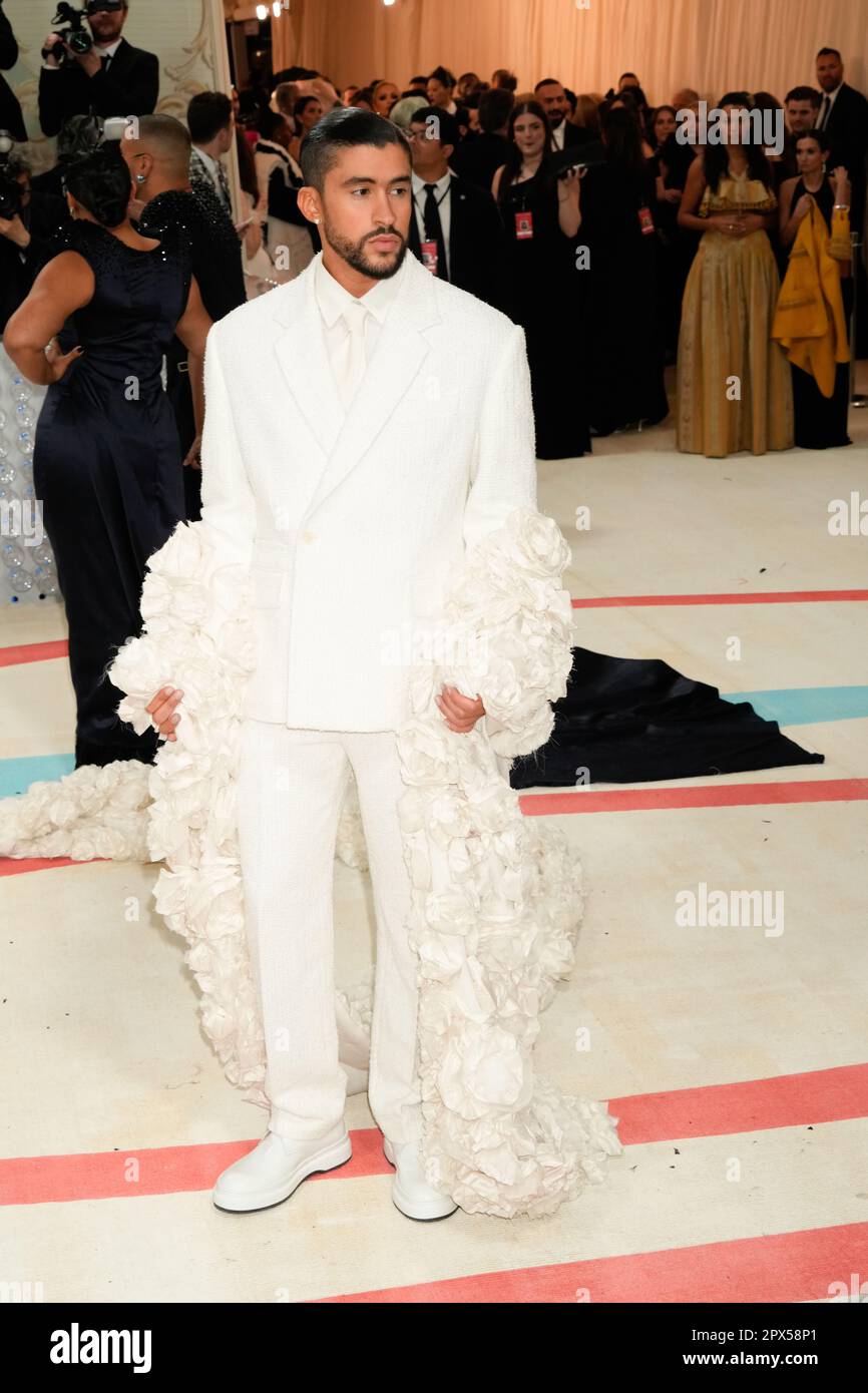 New York, USA. 01st May, 2023. Bad Bunny on the red carpet during The 2023 Met Gala honoring Karl Lagerfeld, A Line of Beauty, held at the Metropolitan Museum of Art in New York, USA, Monday May 1, 2023. Credit: Jennifer Graylock/Alamy Live News Stock Photo