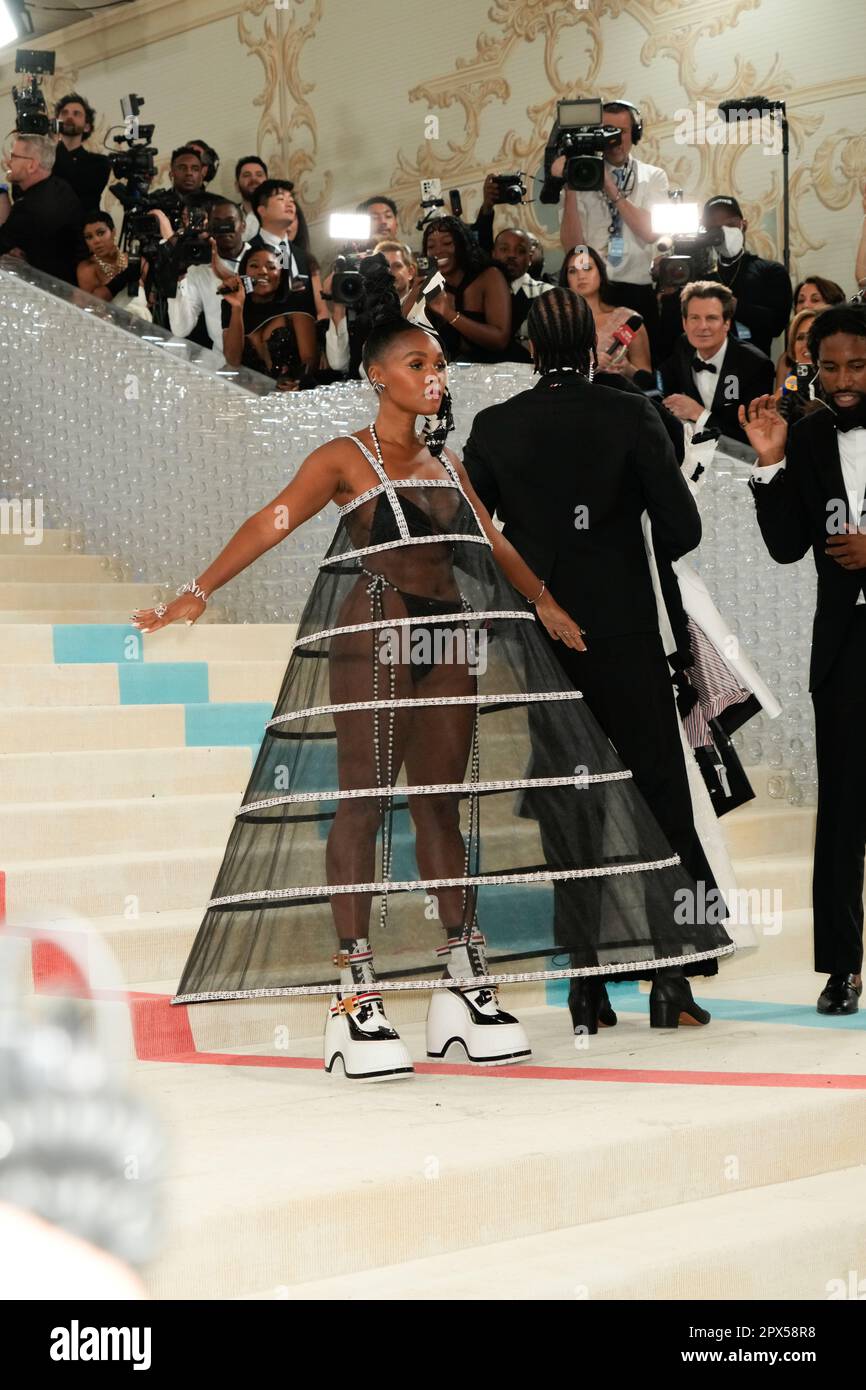 New York, USA. 01 May 2023. Janelle Monae on the red carpet during The 2023  Met Gala honoring Karl Lagerfeld, A Line of Beauty, held at the Metropolitan  Museum of Art in