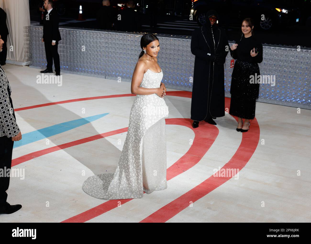 New York, United States. 01st May, 2023. Mindy Kaling arrives on the