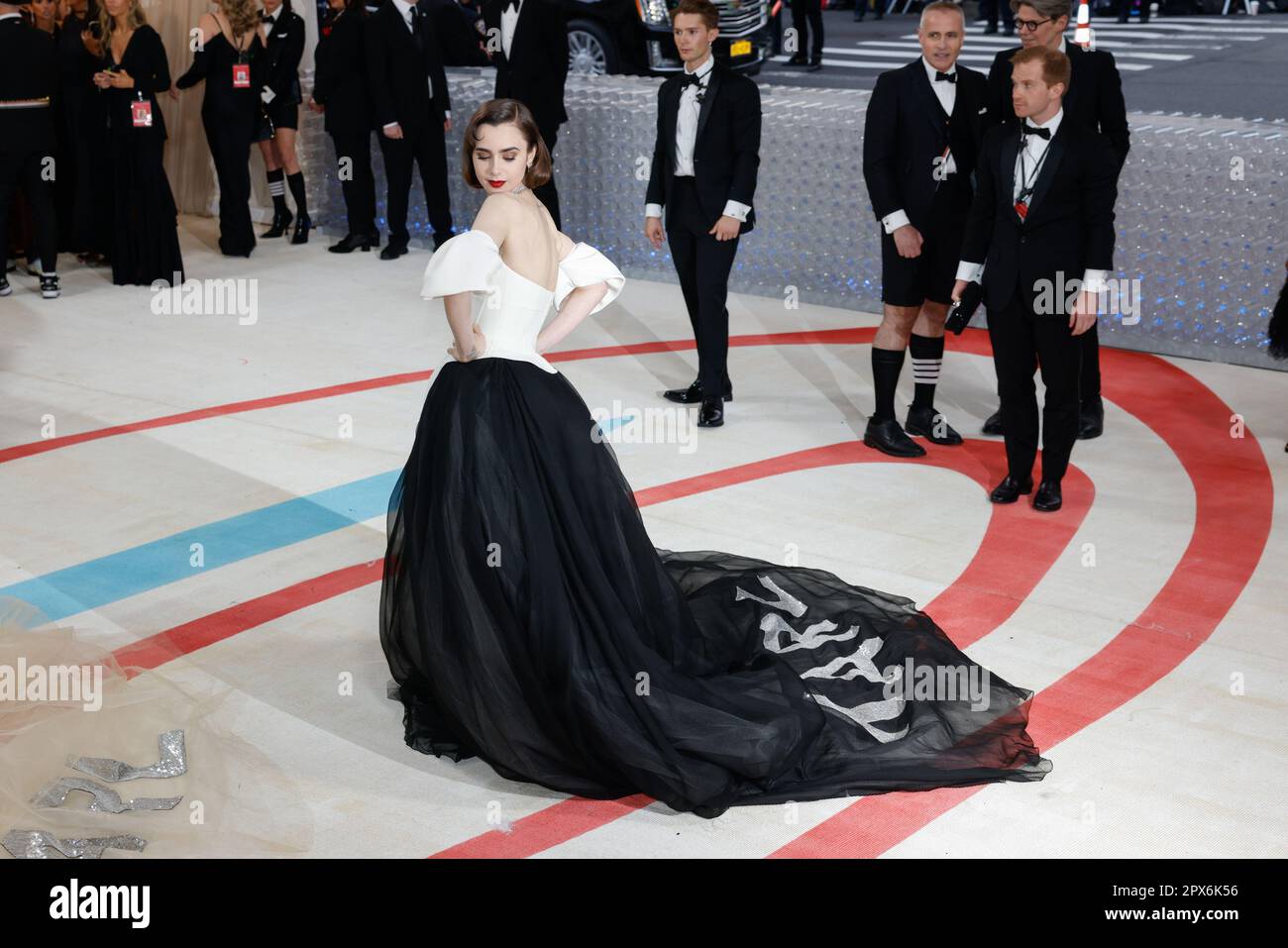 new-york-united-states-01st-may-2023-lily-collins-arrives-on-the