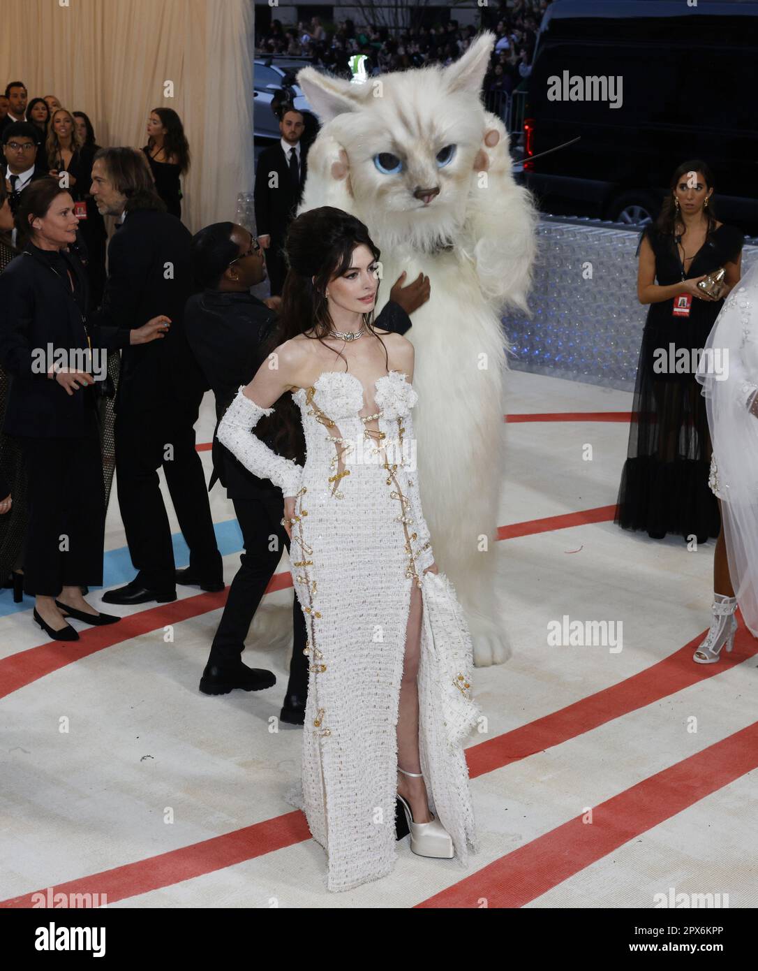 New York, United States. 01st May, 2023. Anne Hathaway and Jared Leto