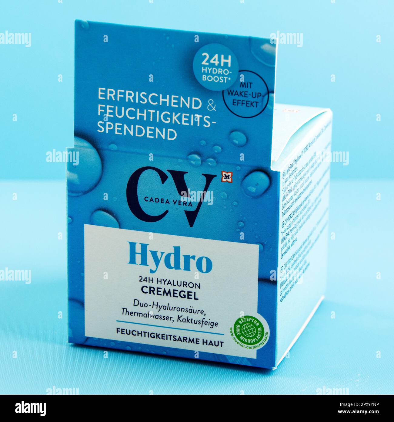 CV Hydro 24 Stunden Hyaluron Cremegel Kosmetik Stock Photo