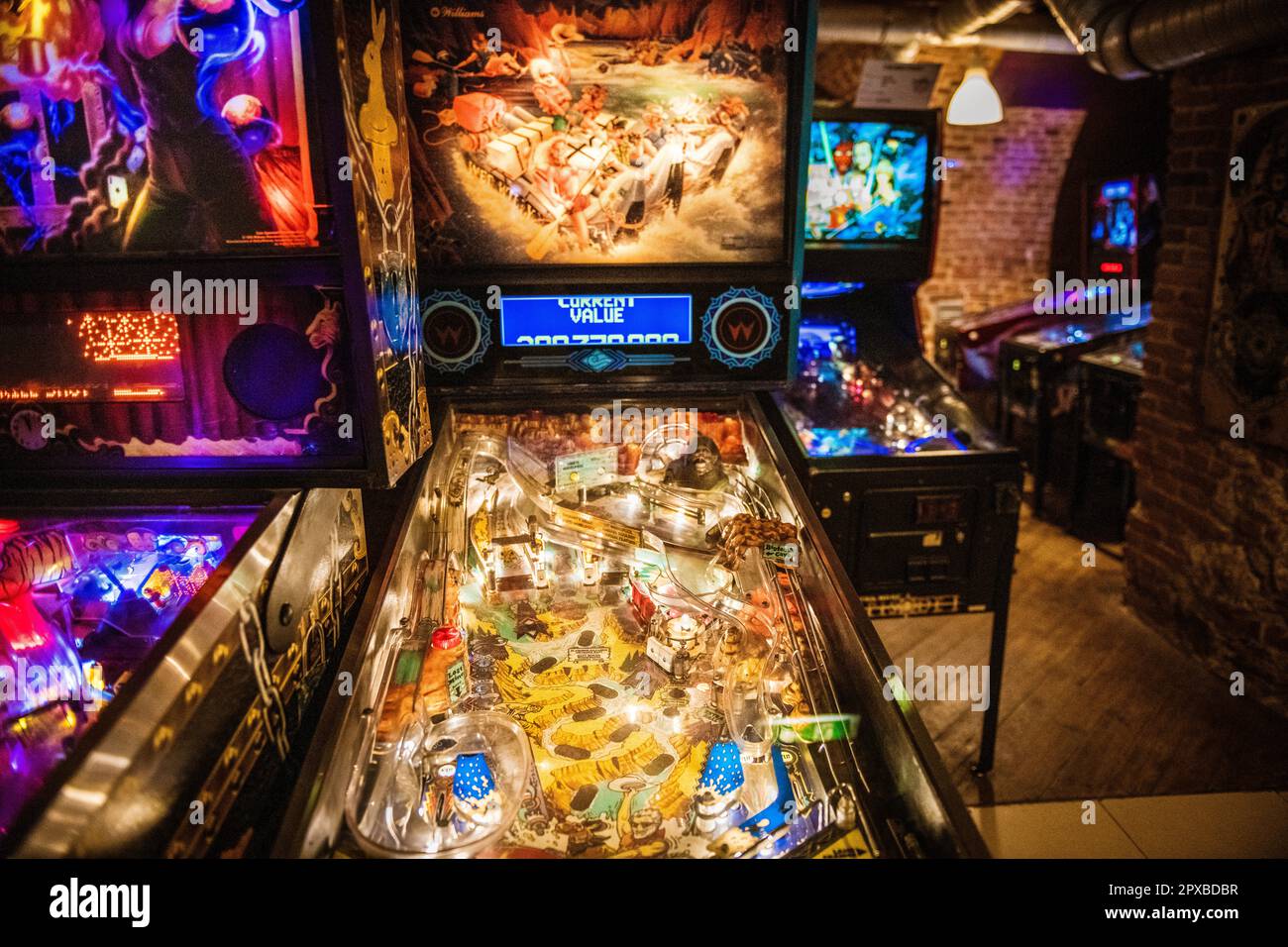 Pinball arcade culture hires stock photography and images Alamy