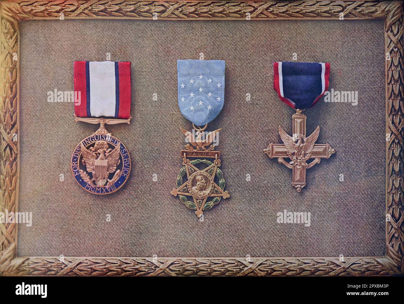 World War I. War decorations. USA From Left to right: D.S.M. (Distinguished service medal), the congressional medal of honor; distinguished service cross. Stock Photo