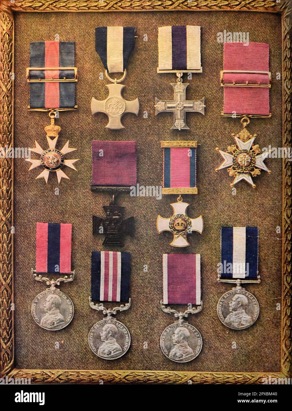World War I. War decorations. British Empire. From Left to right: Order of St Michael and St George; distinguished service cross; military cross; Order of the Bath; (in the middle): victoria cross; disinguished service order; (bottom): military medal; distinguished conduct in the field medal; meritorious service medal; conspicuous galantry medal Stock Photo